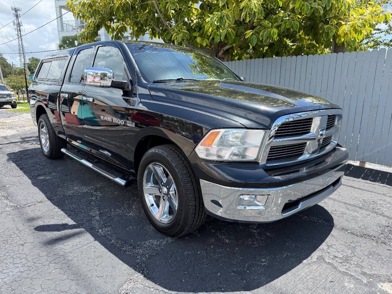 2011 DODGE Ram