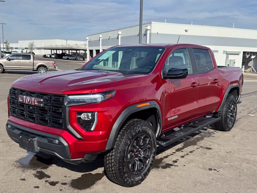2024 GMC Canyon