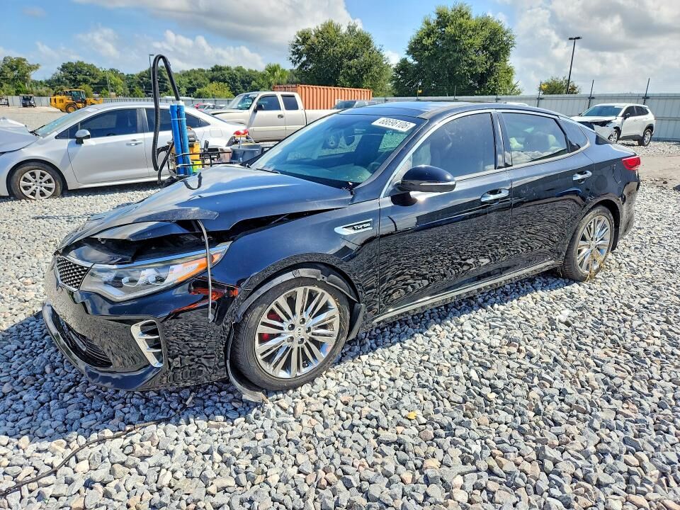2017 KIA Optima