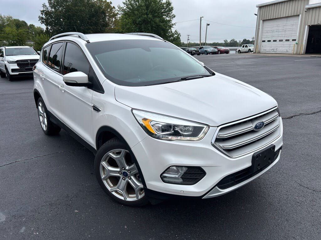 2019 FORD Escape