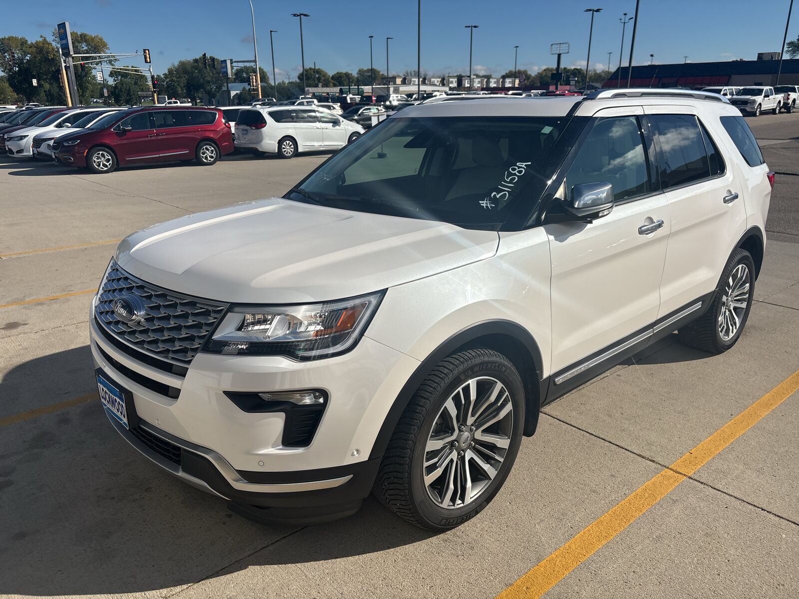 2018 FORD Explorer