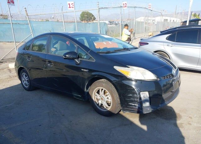 2011 TOYOTA PRIUS