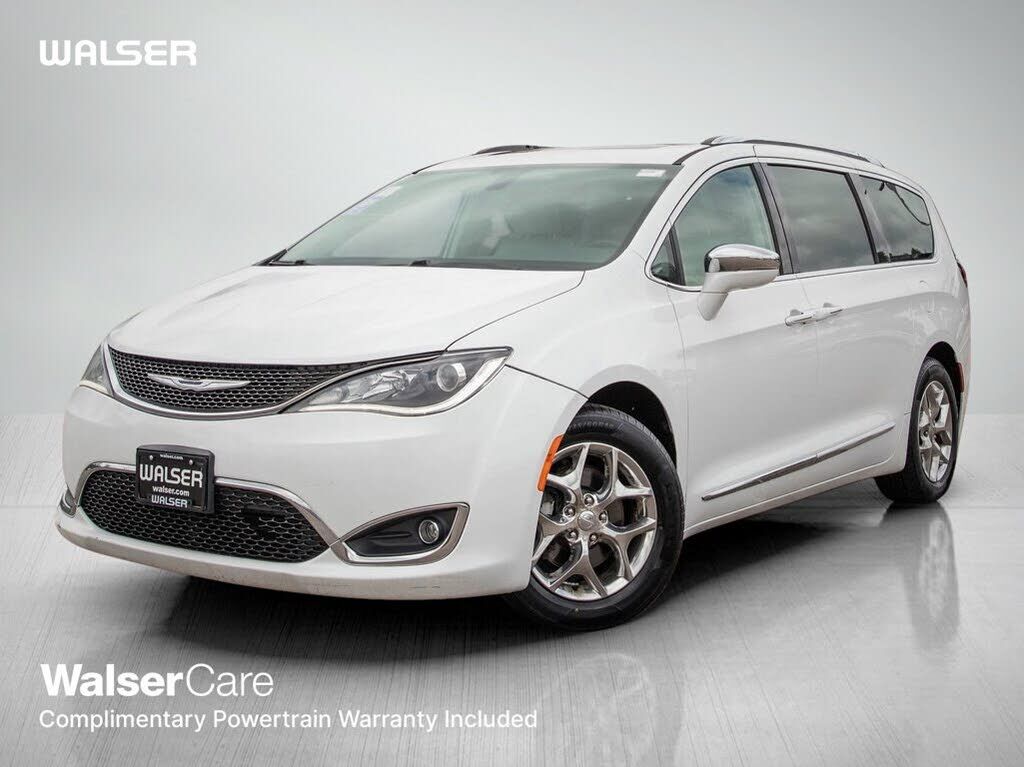 2017 CHRYSLER Pacifica