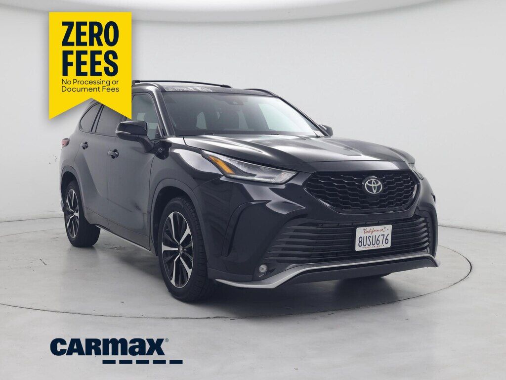 2021 TOYOTA Highlander