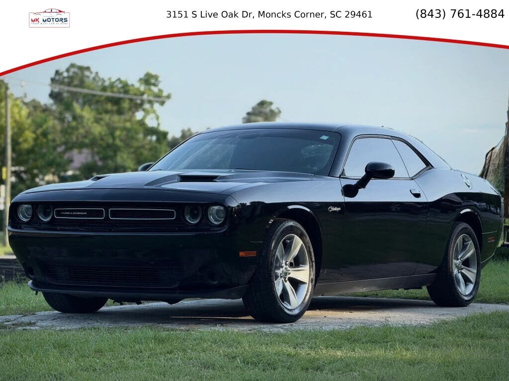 2017 DODGE Challenger