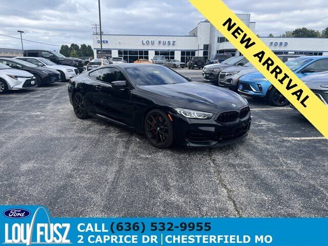 2023 BMW M8
