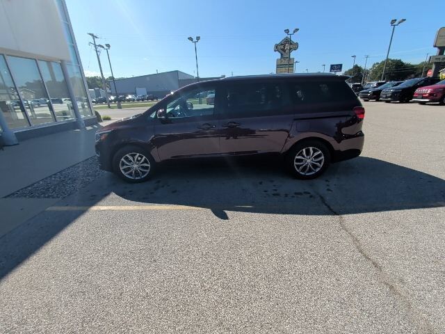 2020 KIA Sedona
