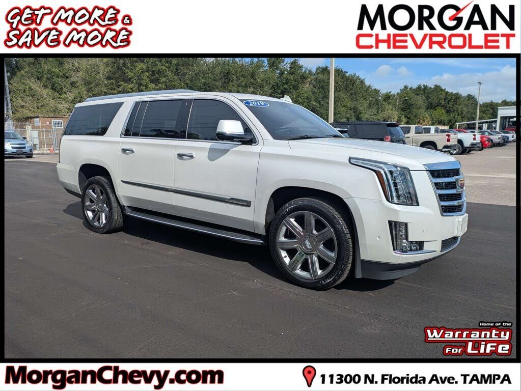 2019 CADILLAC Escalade ESV