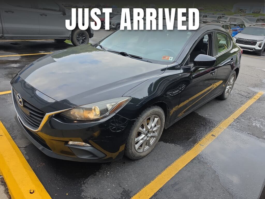2016 MAZDA Mazda3