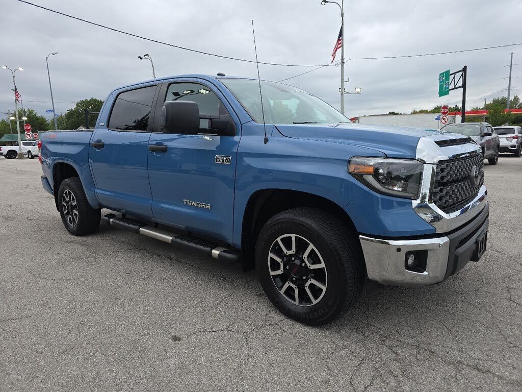 2019 TOYOTA Tundra