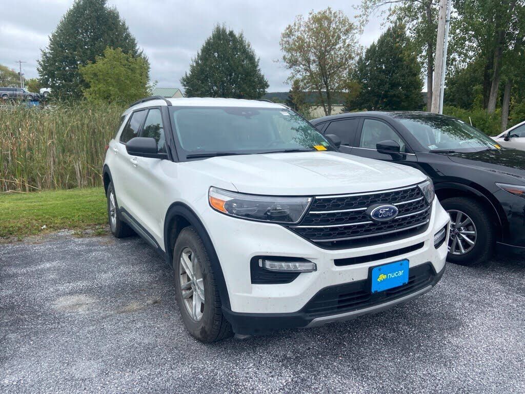 2022 FORD Explorer