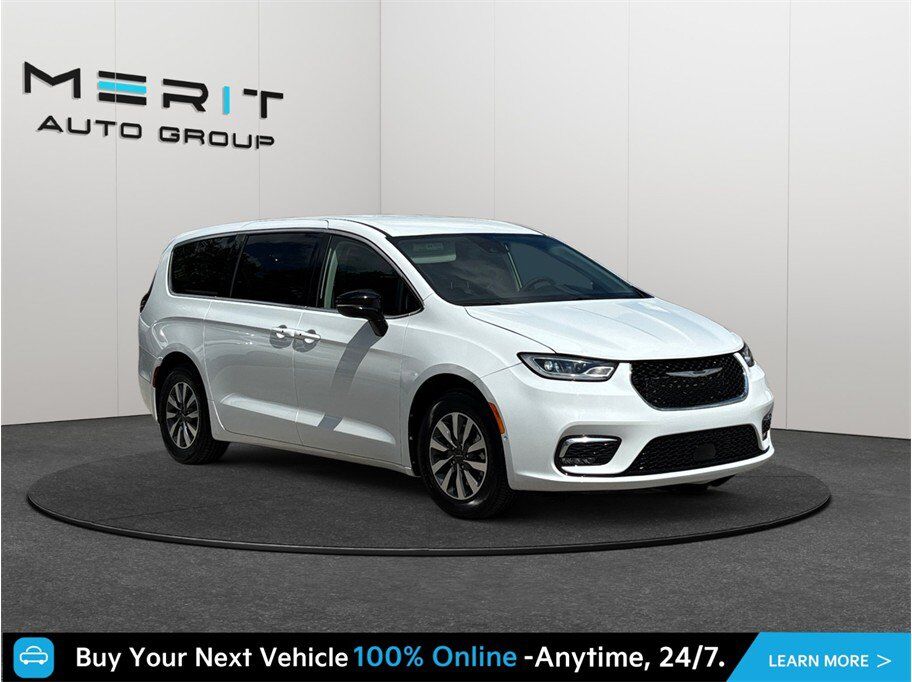 2024 CHRYSLER Pacifica