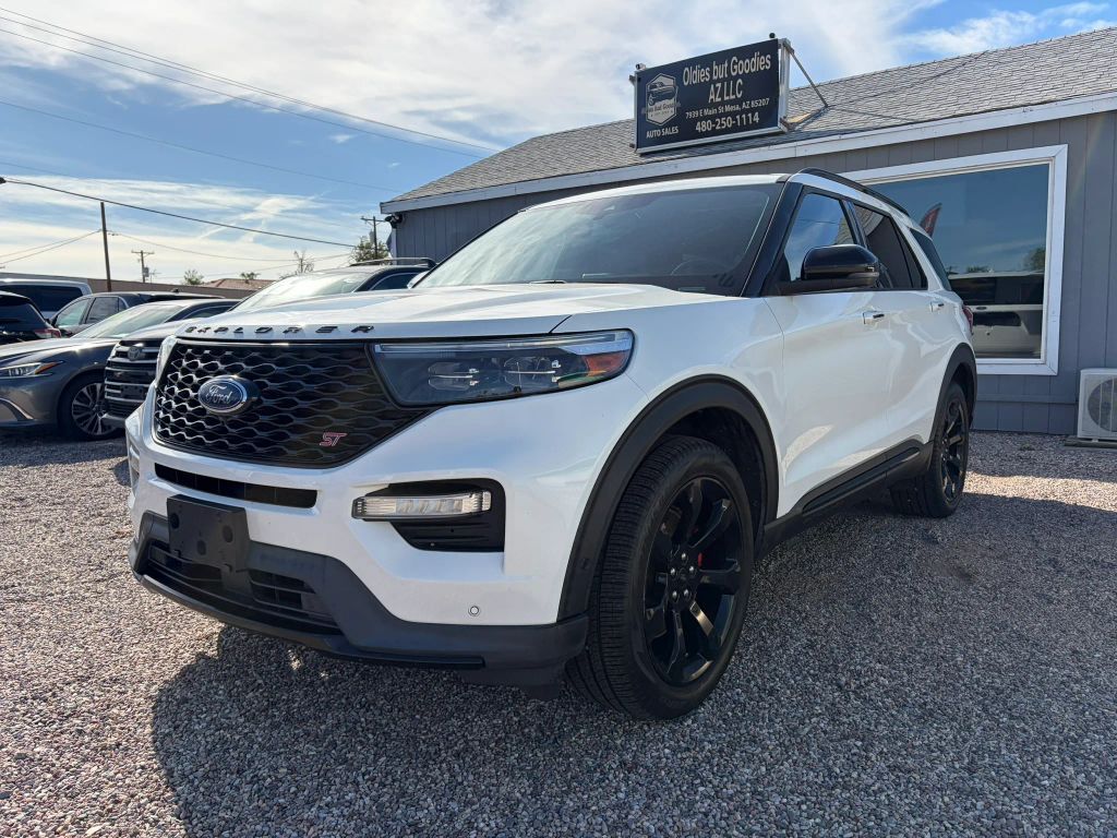 2021 FORD Explorer