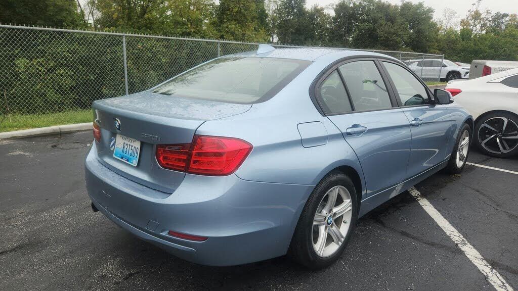 2014 BMW 320i