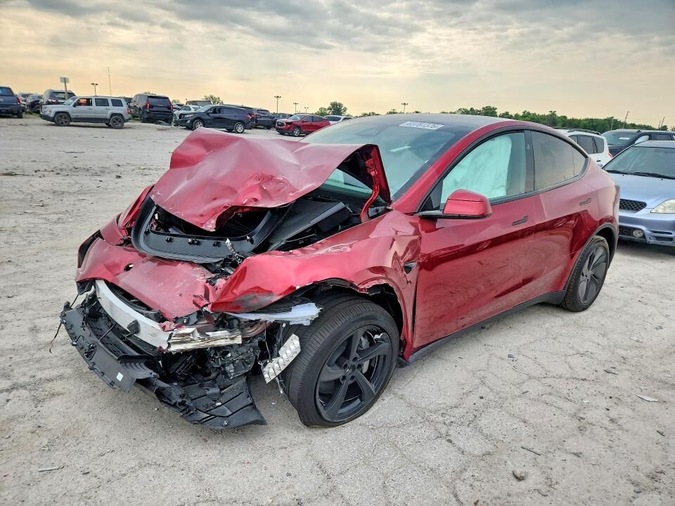 2026 TESLA Model Y