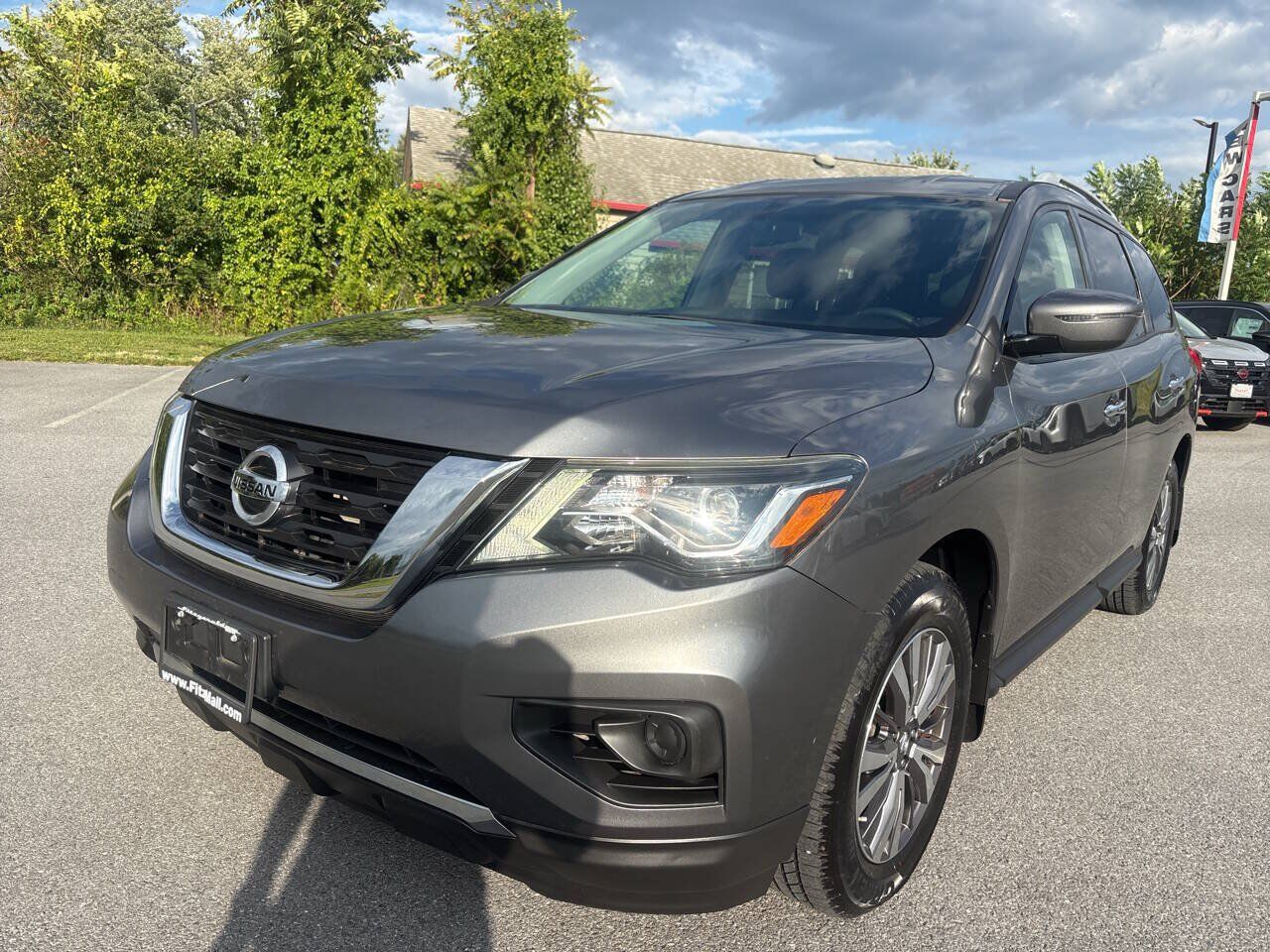 2018 NISSAN Pathfinder