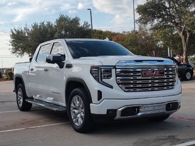 2025 GMC Sierra