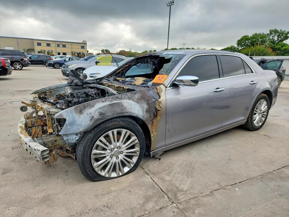 2014 CHRYSLER 300