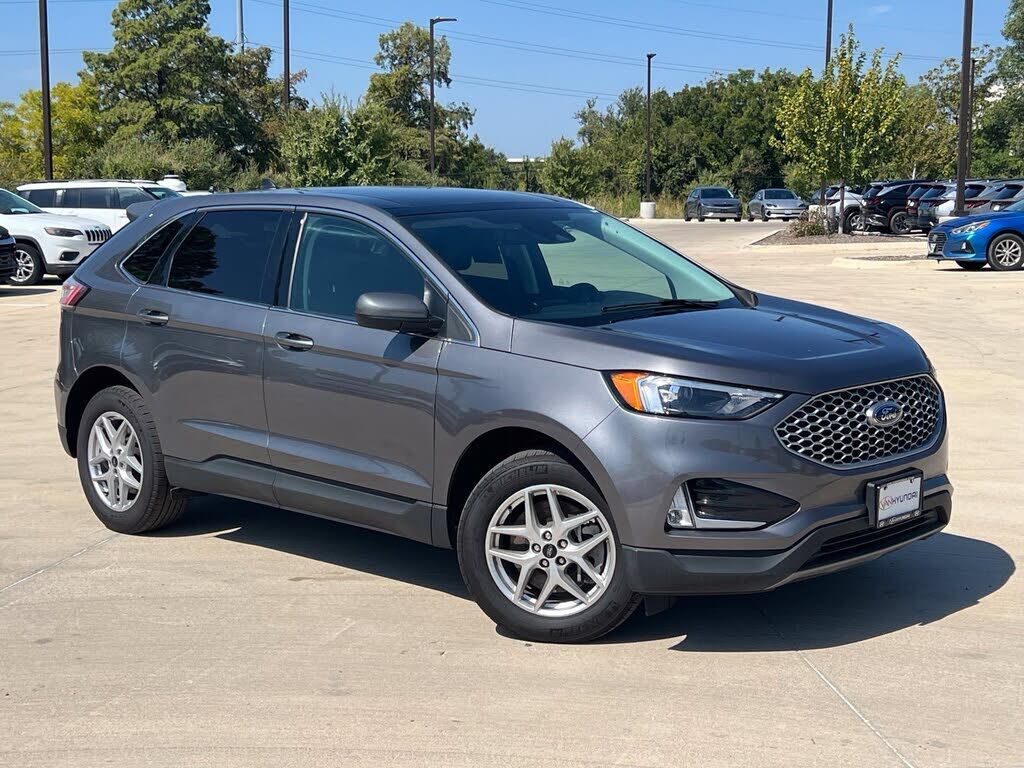 2024 FORD Edge