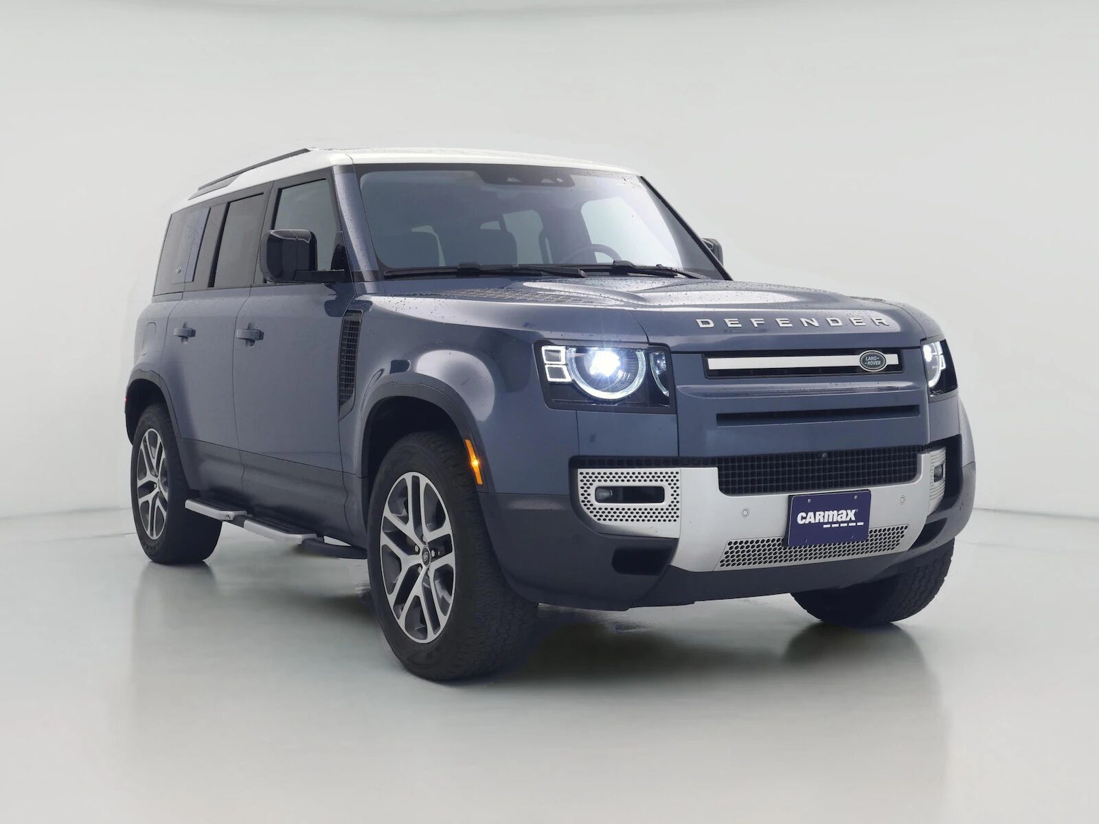 2020 LAND ROVER Defender