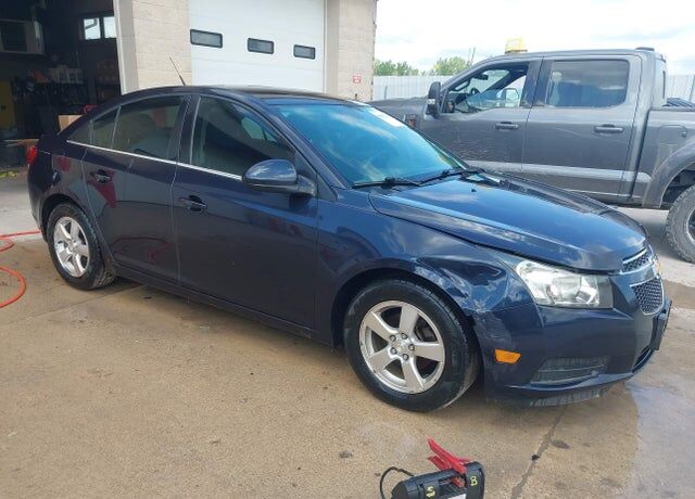 2014 CHEVROLET Cruze