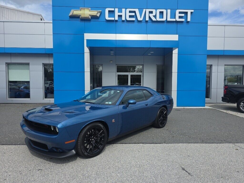 2020 DODGE Challenger