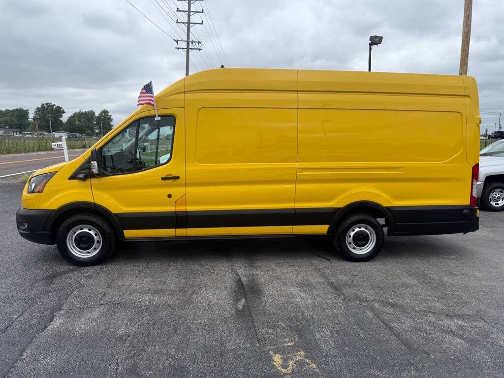2022 FORD Transit