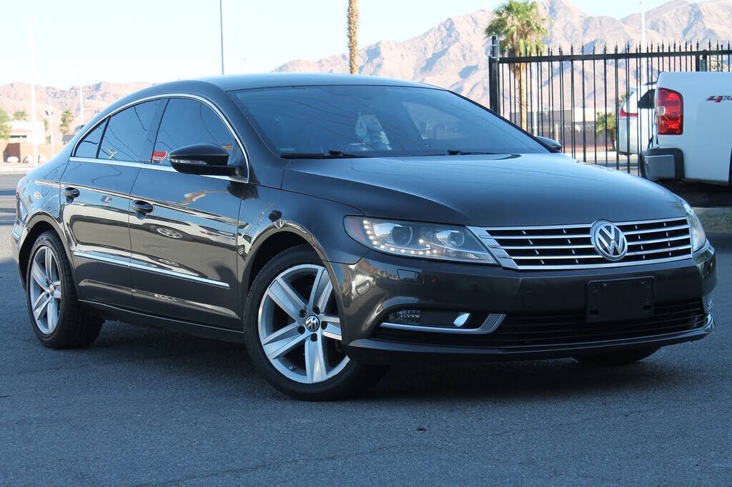 2013 VOLKSWAGEN Passat