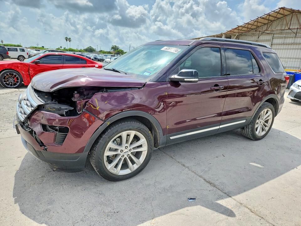 2018 FORD Explorer