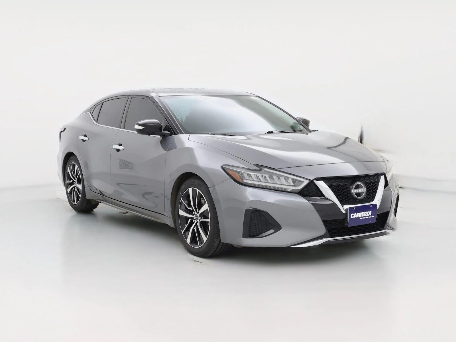2023 NISSAN Maxima