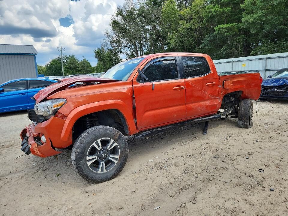 2017 TOYOTA Tacoma
