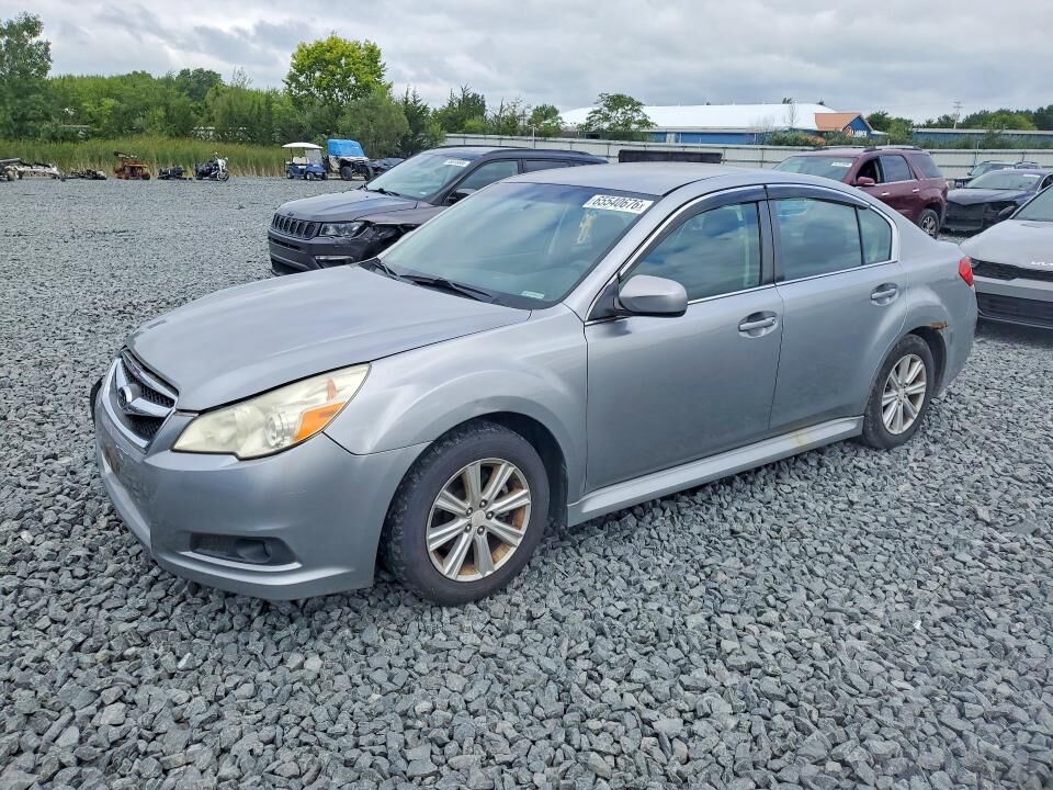 2011 SUBARU Legacy