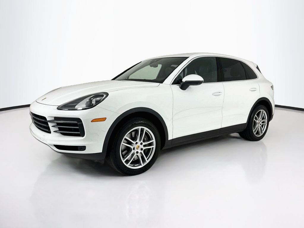 2023 PORSCHE Cayenne