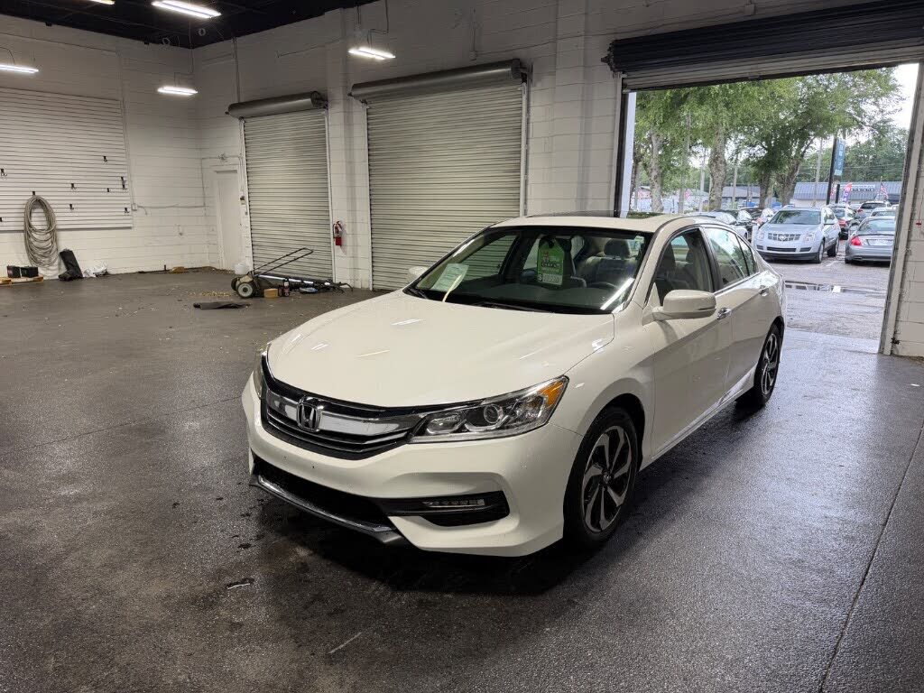 2016 HONDA Accord