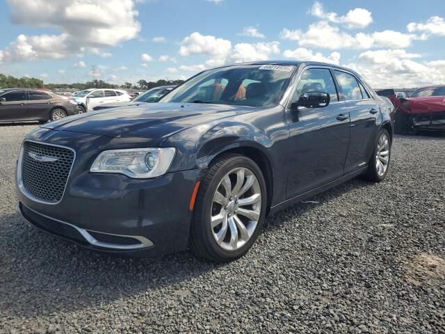 2019 CHRYSLER 300