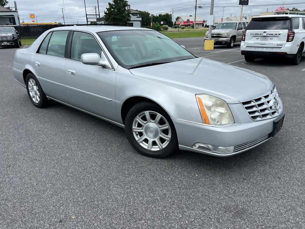 2010 CADILLAC DTS