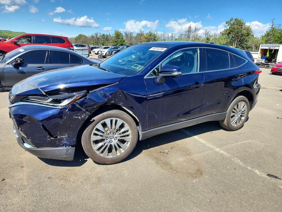 2024 TOYOTA Venza