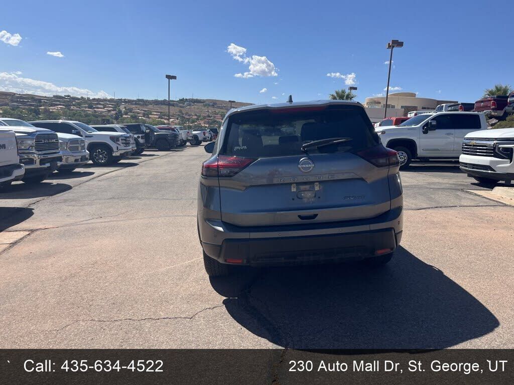 2024 NISSAN Rogue
