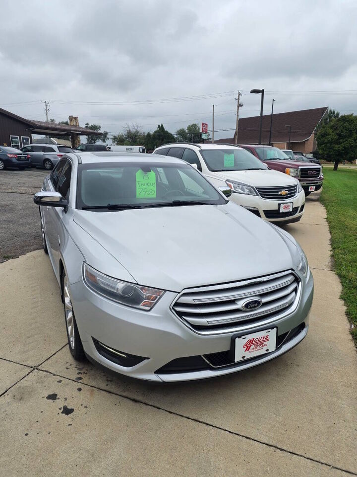 2013 FORD Taurus