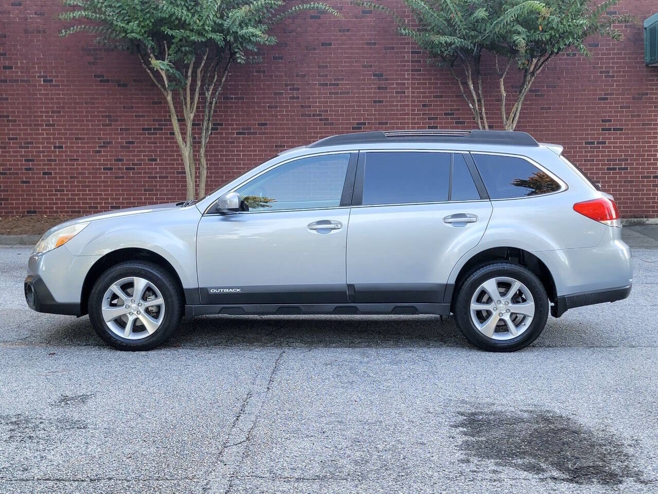 2013 SUBARU Outback