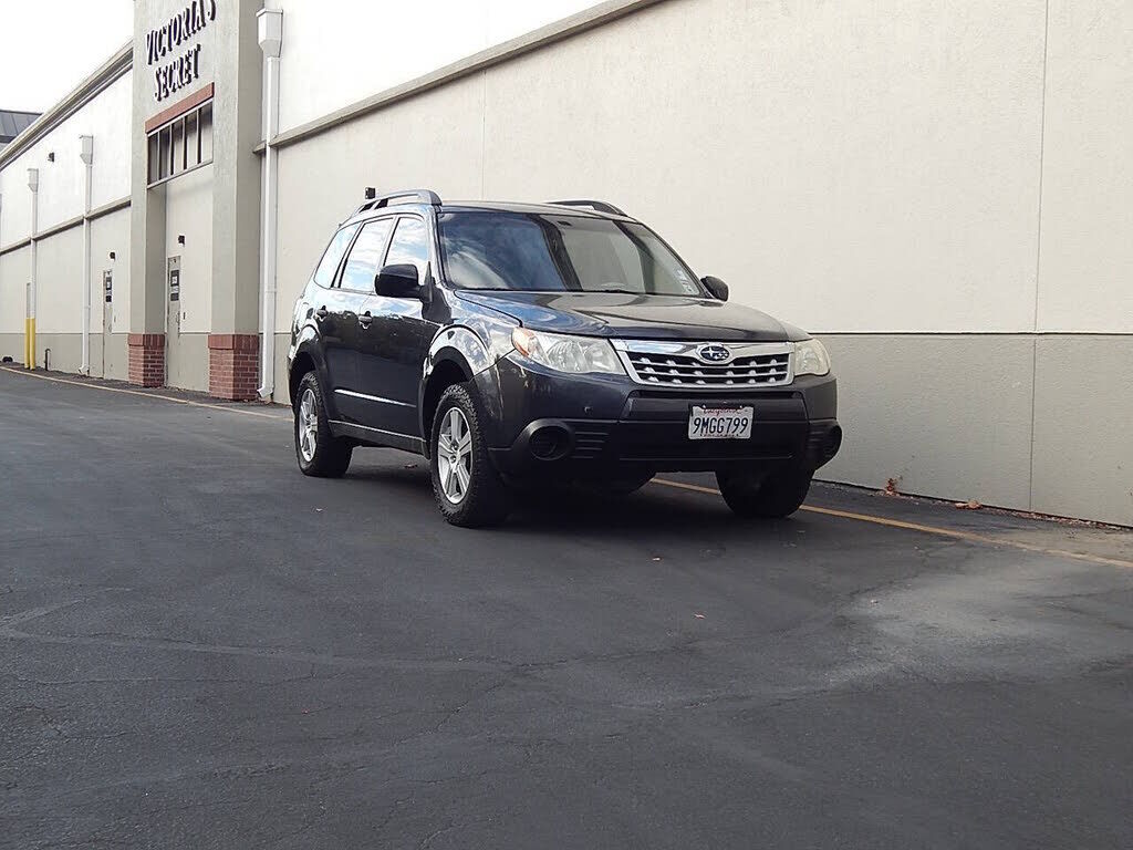 2011 SUBARU Forester