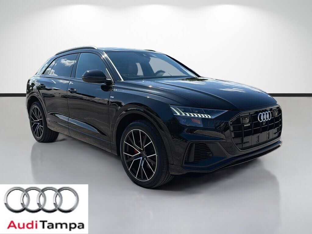 2023 AUDI Q8