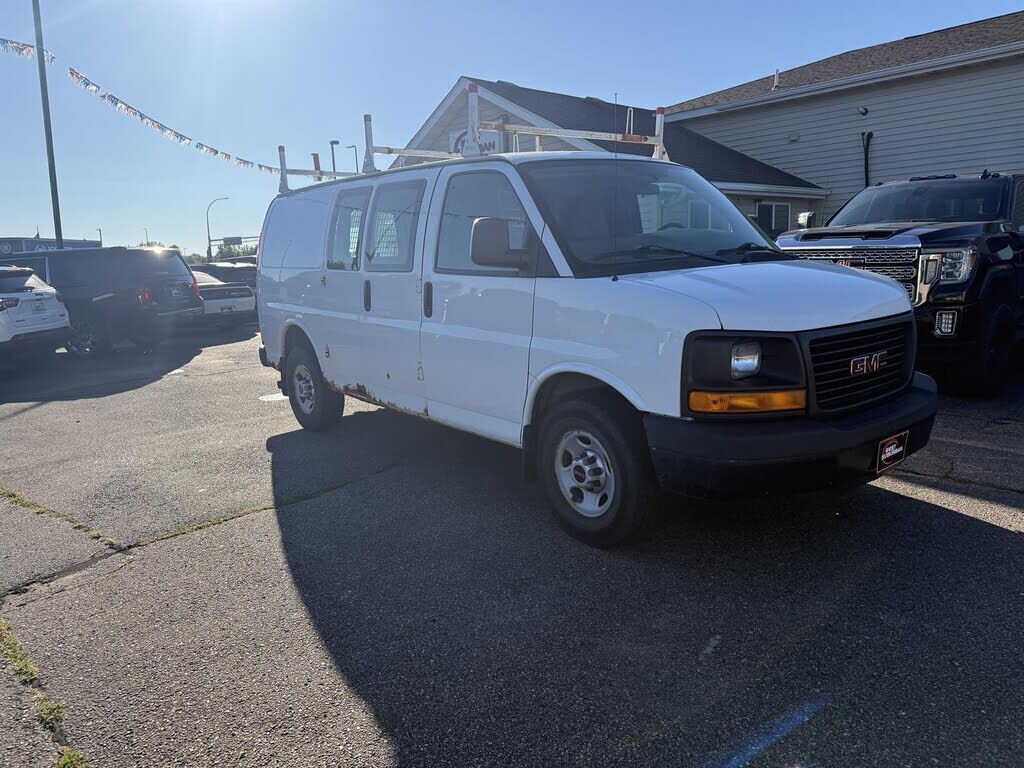 2014 GMC Savana