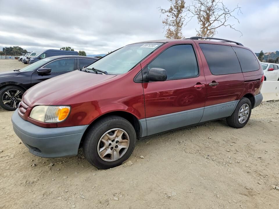 2002 TOYOTA Sienna