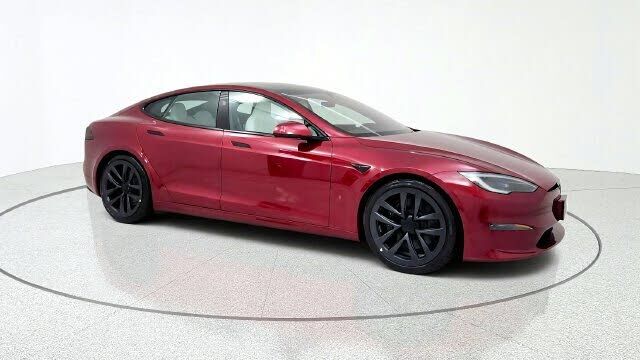2024 TESLA Model S
