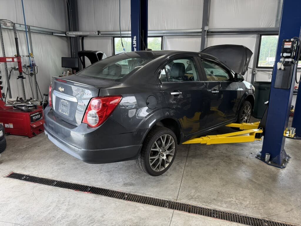 2014 CHEVROLET Sonic