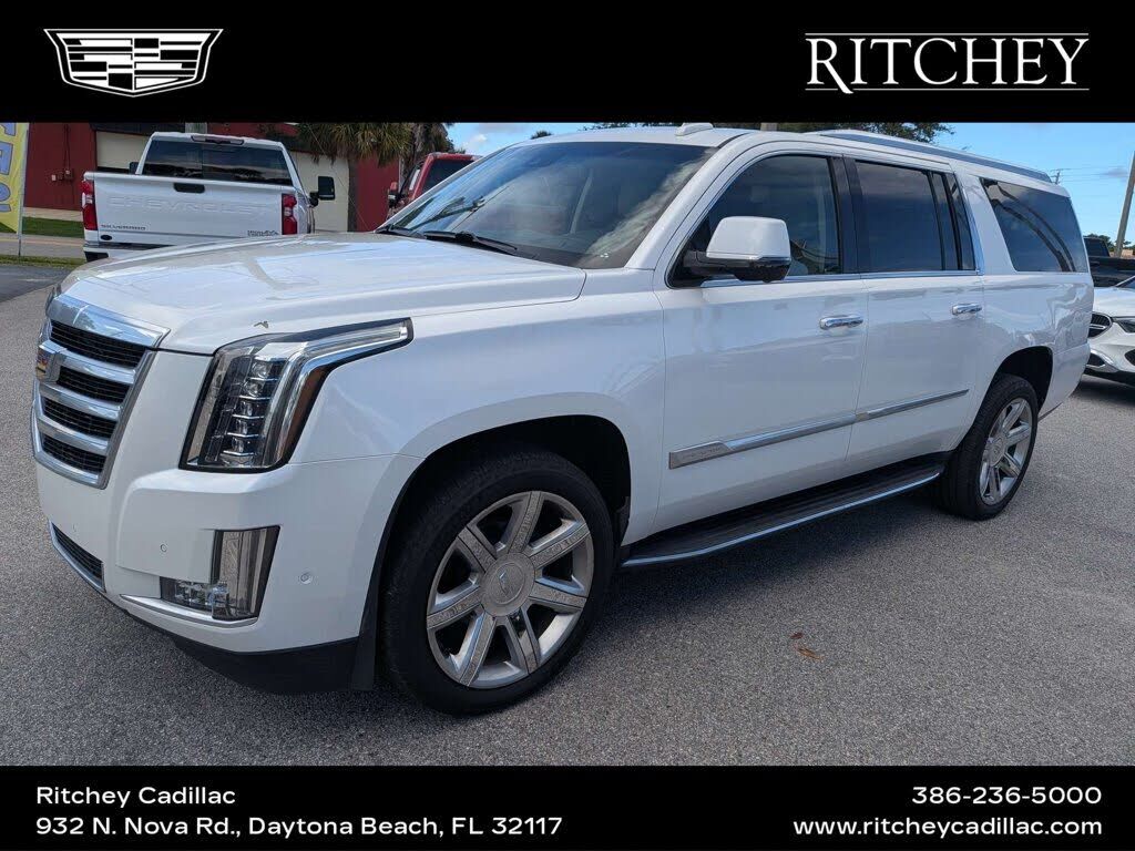 2018 CADILLAC Escalade ESV