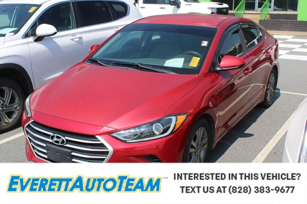 2018 HYUNDAI Elantra