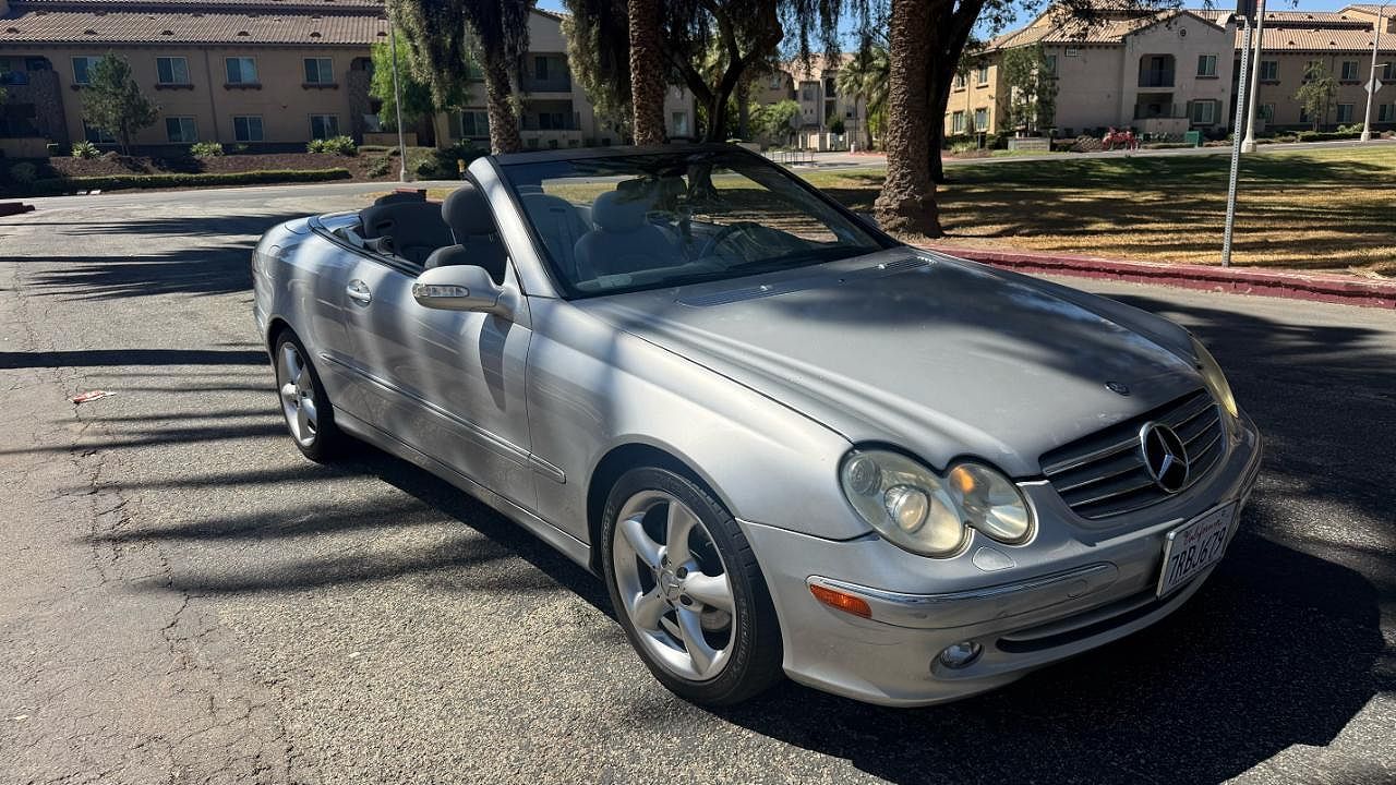 2005 Mercedes-Benz CLK-Class