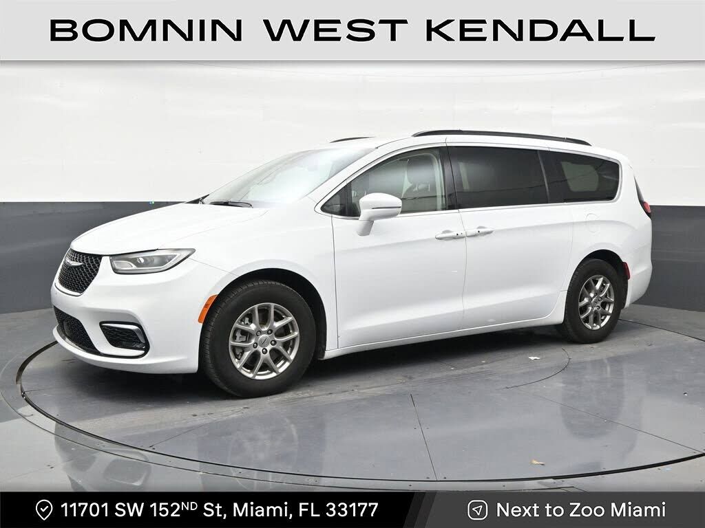 2021 CHRYSLER Pacifica